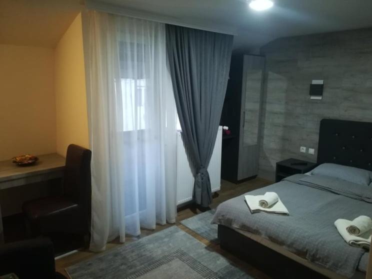Prenociste Day Holiday Smederevo Exterior foto