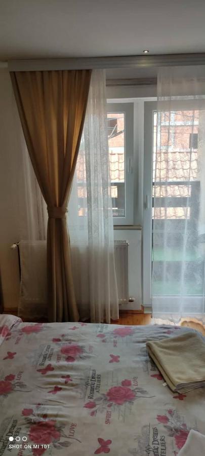 Prenociste Day Holiday Smederevo Exterior foto